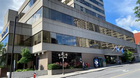 Trop de monde au palais de justice de Gatineau 